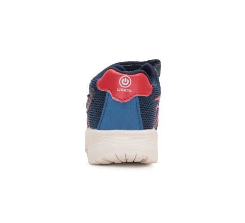 D.D.STEP FIÚ SPORTCIPŐ 33 LED ŰRHAJÓ