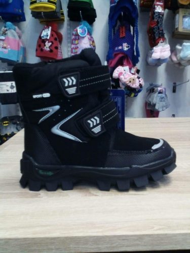 Unisex hótaposó 34 bélelt,vízálló fekete