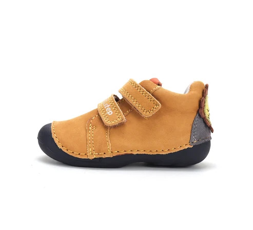 D.D.STEP FIÚ ZÁRT BOKACIPŐ 22 OROSZLÁN
