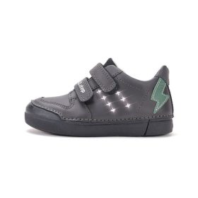 D.D.STEP FIÚ ÁTMENETI ZÁRT CIPŐ 30 LED