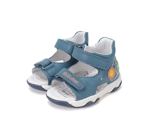 D.D.STEP FIÚ VILLOGÓ SZANDÁL 30 KÉK