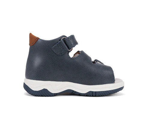 D.D.STEP FIÚ SZANDÁL 27 DINO