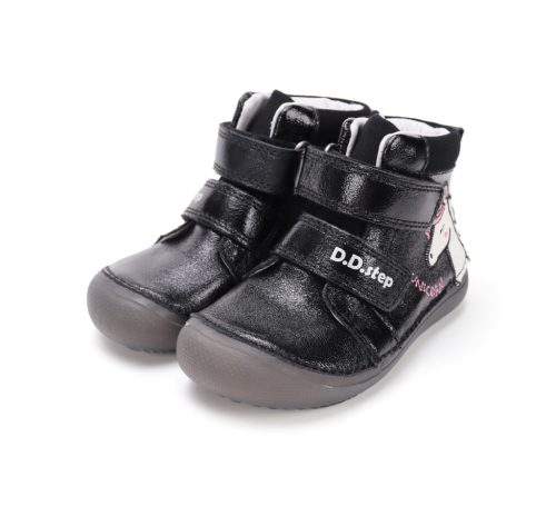 D.D.STEP LÁBY BAREFOOT ÁTMENETI CIPŐ 26